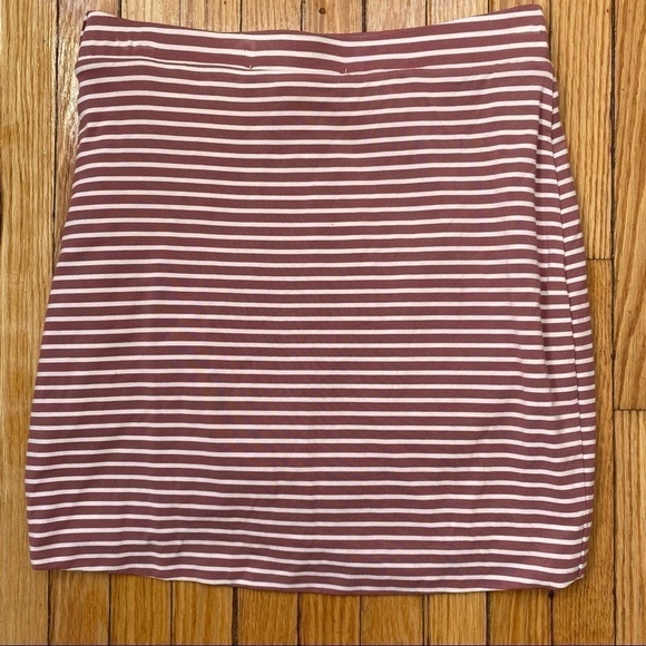 LOVERS + Friends VOYAGE SKIRT size S in color Sand - Picture 7 of 8